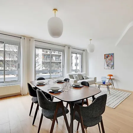 Apartman Superb 2 Bedroom 4p Alesia