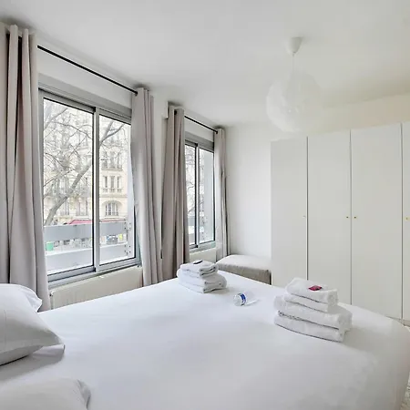 Apartment Superb 2 Bedroom 4p Alesia *